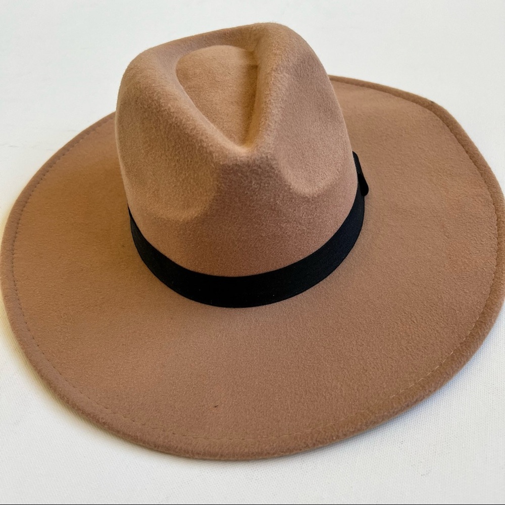 New Lulu's Got a Feeling Tan Fedora Hat